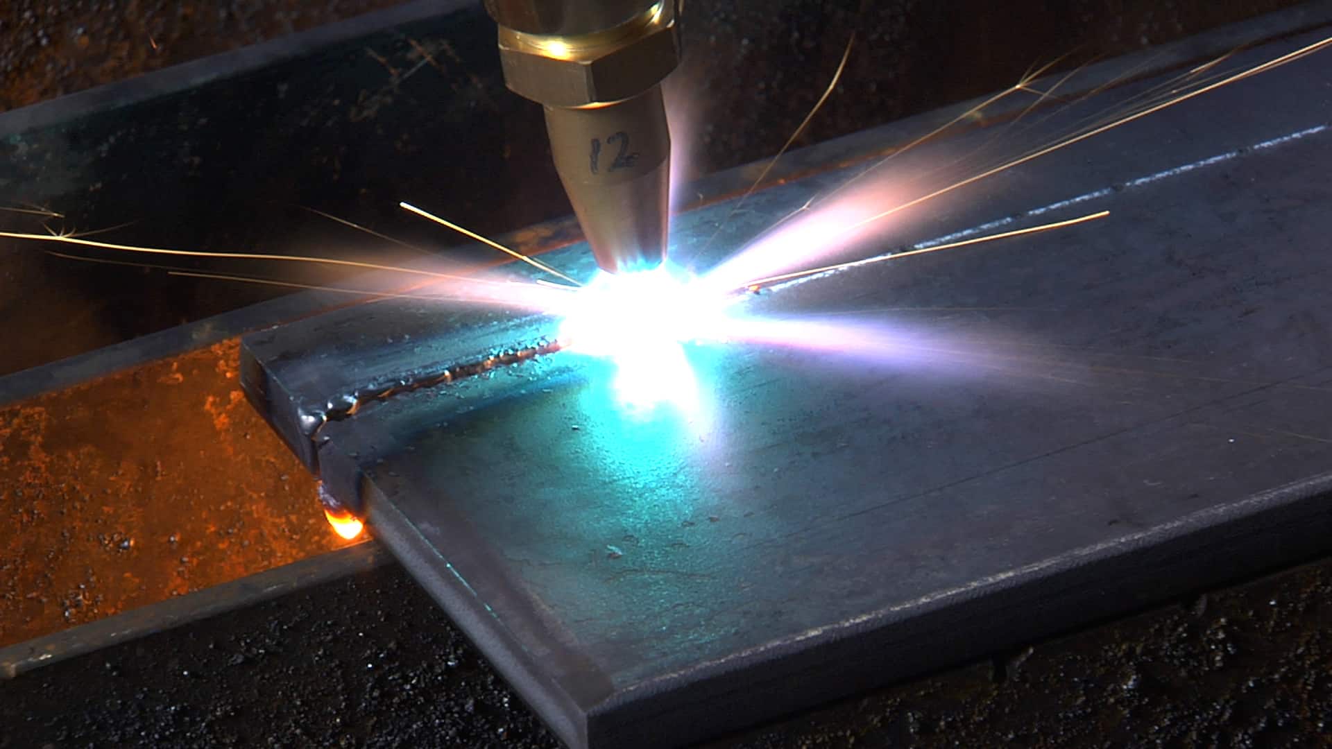 Oxy Acetylene Cutting and Safety - OSHA Safety Training Video